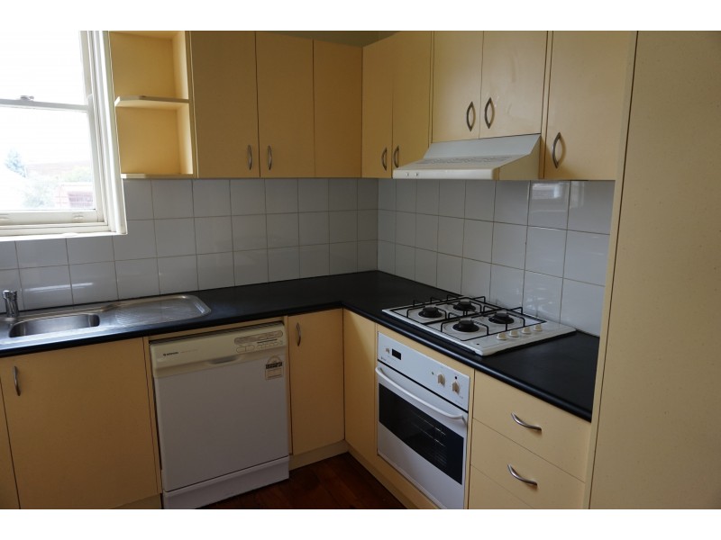 2/22 Ferguson Street, Williamstown VIC 3016