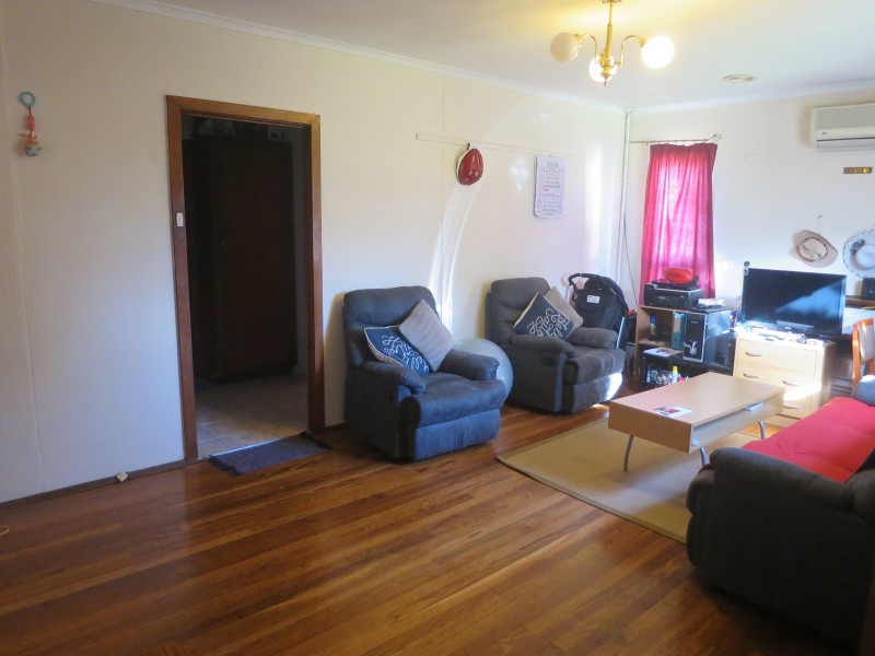 11 Williams Road, Laverton VIC 3028