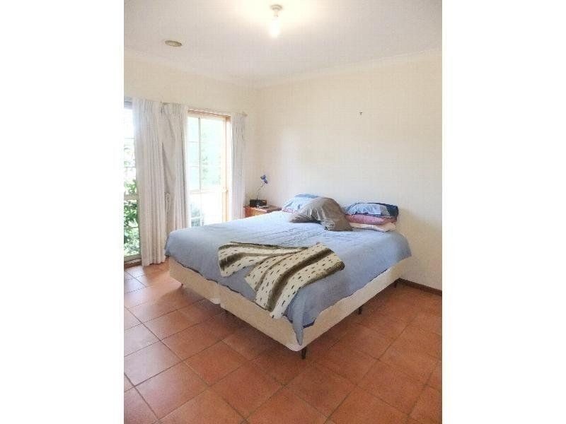 12A Amaranth Avenue, Altona North VIC 3025