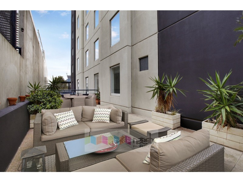 38/79 Whiteman Street, Southbank VIC 3006