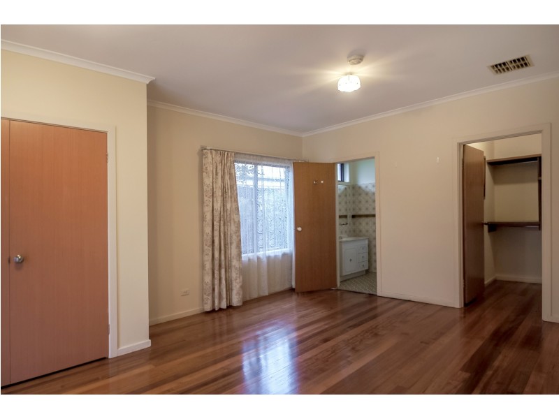 50 Bayswater Road, Kensington VIC 3031