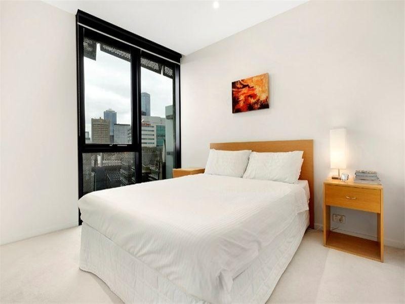 1300/8 Waterview Walk, Docklands VIC 3008