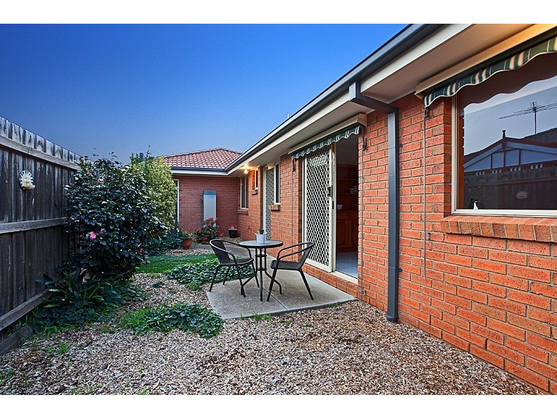 2/200 Blyth Street, Altona VIC 3018