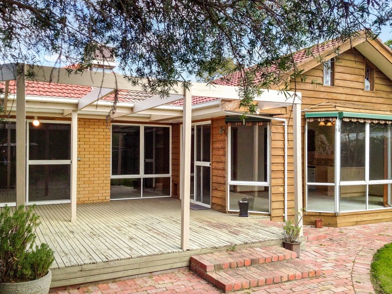 249 Civic Parade, Altona VIC 3018