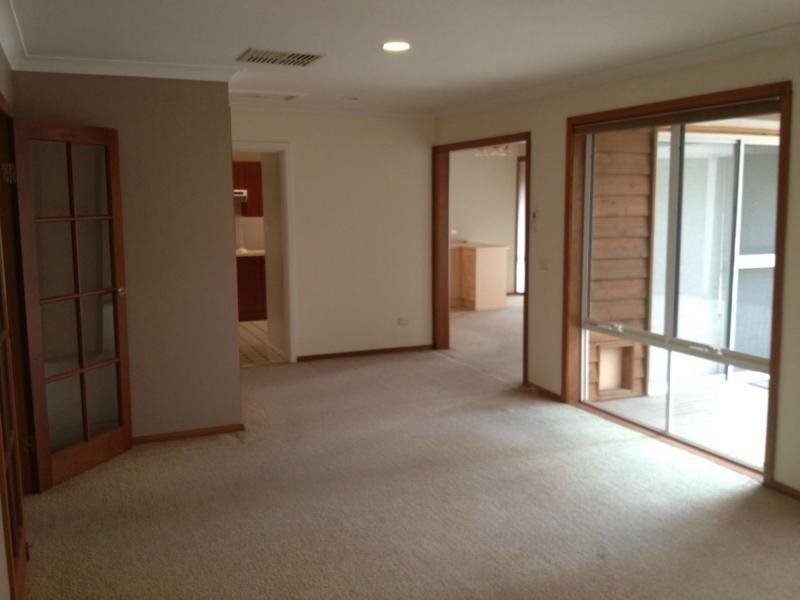 249 Civic Parade, Altona VIC 3018