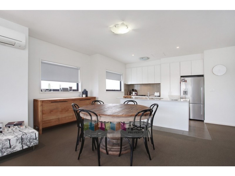 9/16 Shepparson Street, Carnegie VIC 3163