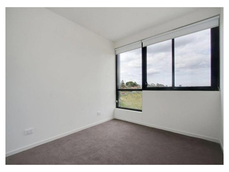 2/507 Olive York Way, Brunswick West VIC 3055
