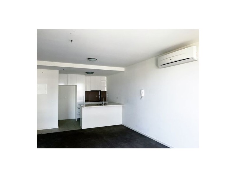 2/507 Olive York Way, Brunswick West VIC 3055