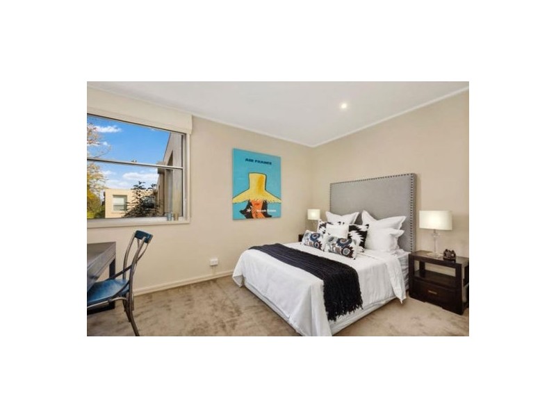 14/168 Toorak Road West, South Yarra VIC 3141