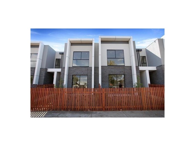 4/2 Ormond Road, West Footscray VIC 3012