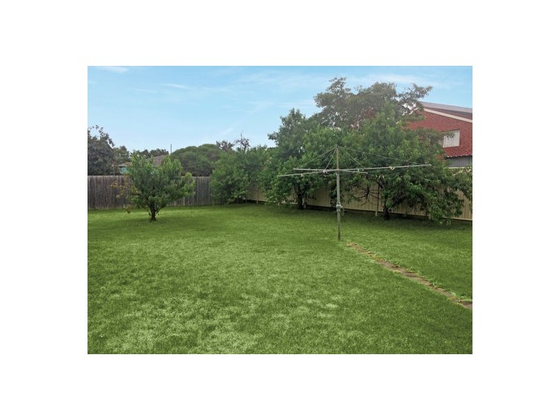 2 Eades Street, Laverton VIC 3028