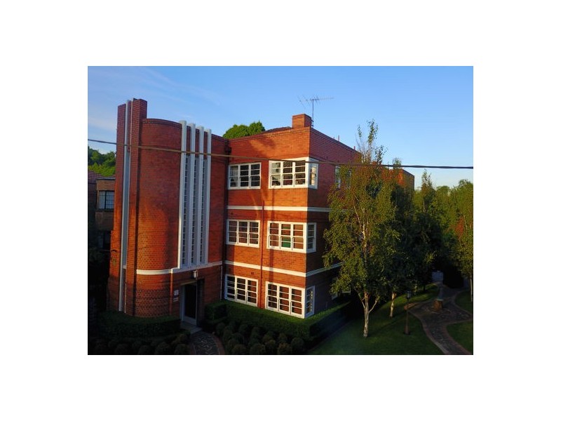 13/12 Garden Avenue, East Melbourne VIC 3002