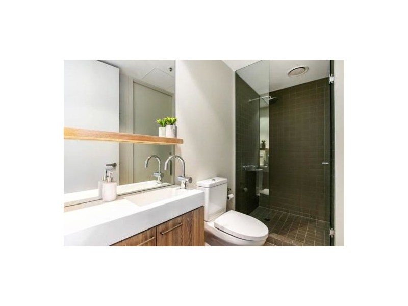 1810/50 Claremont Street, South Yarra VIC 3141