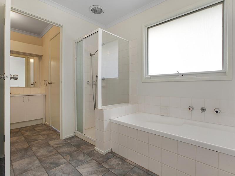 7 Adare Place, Werribee VIC 3030