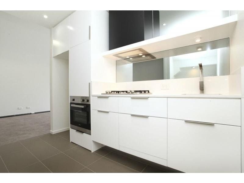 304/112 Pier Street, Altona VIC 3018