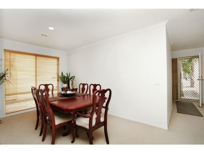 13 Dalkeith Drive, Point Cook VIC 3030
