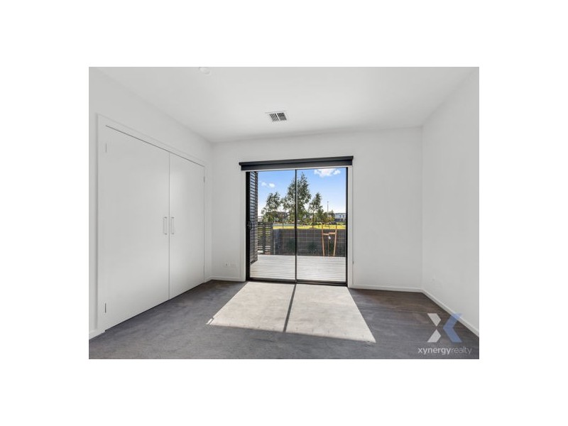 2 Flagship Way, Point Cook VIC 3030