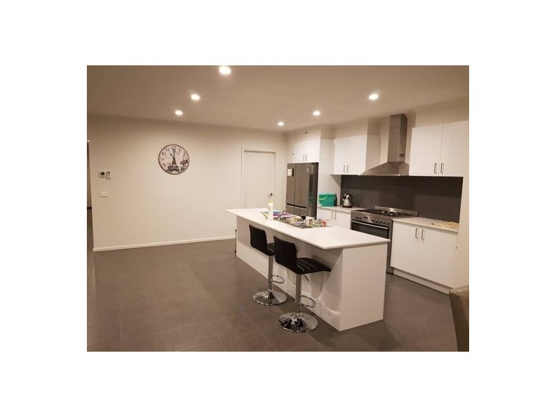 9 Sound Way, Point Cook VIC 3030