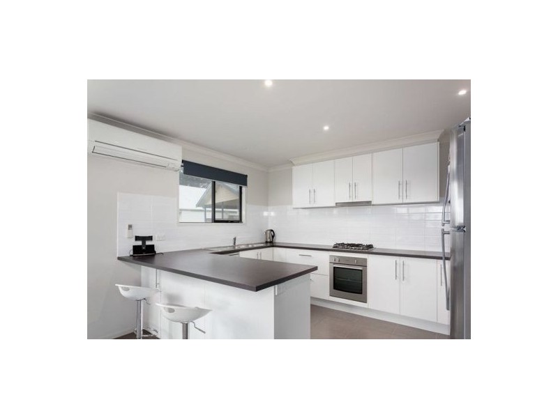 2 Killara Close, Cowes VIC 3922