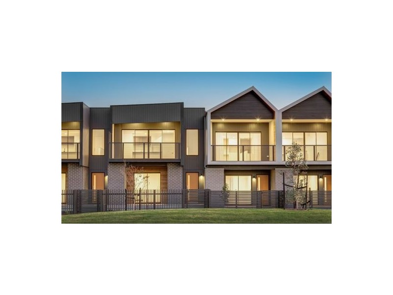 28 Flagship Way, Point Cook VIC 3030