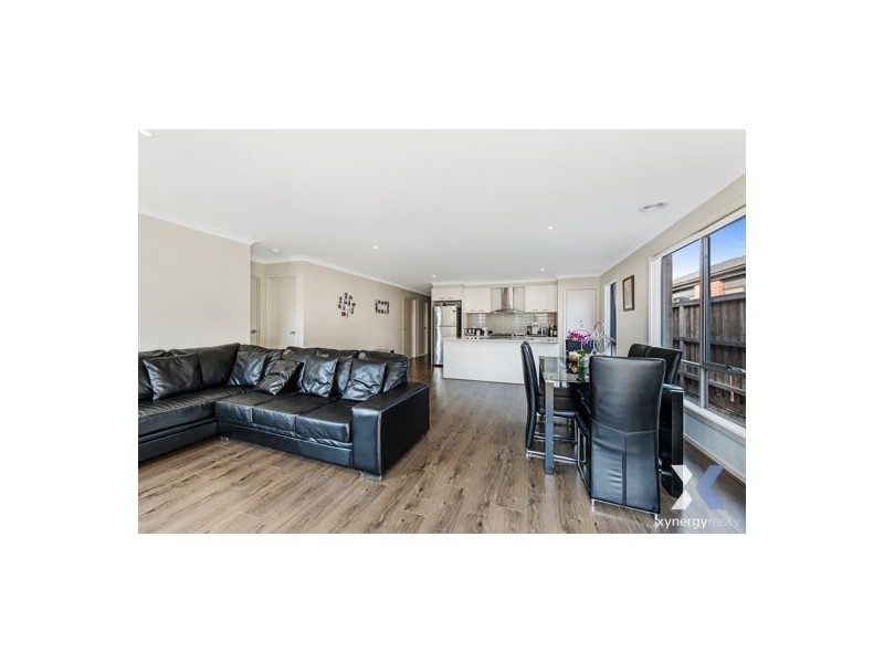 74 Solitude Crescent, Point Cook VIC 3030