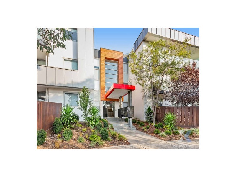 15 50 Eucalyptus Drive, Maidstone VIC 3012