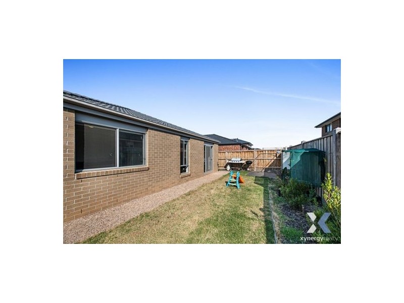 74 Solitude Crescent, Point Cook VIC 3030