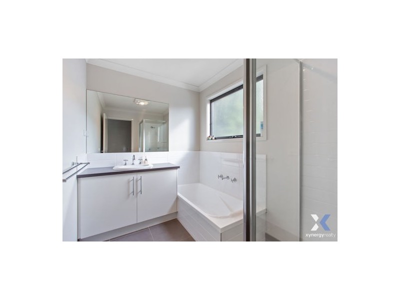 2 Killara Close, Cowes VIC 3922