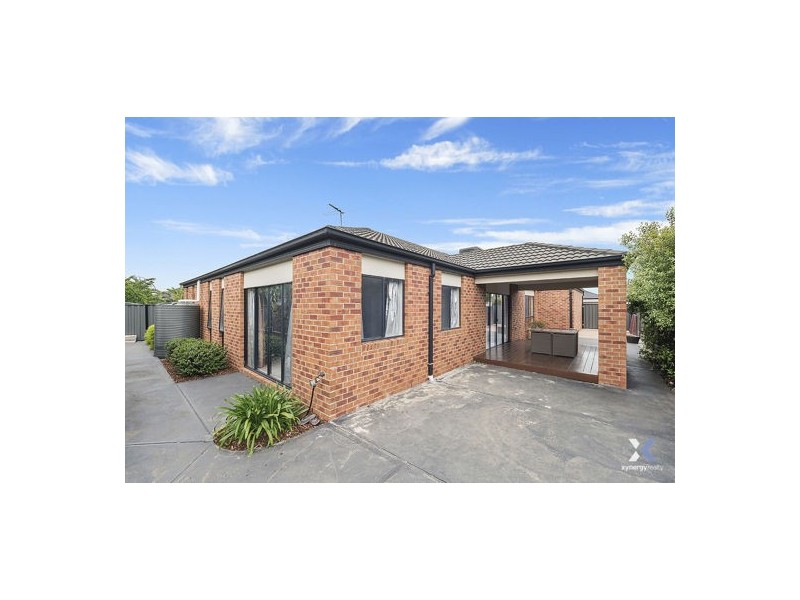 8 Lemongrass Circuit, Point Cook VIC 3030