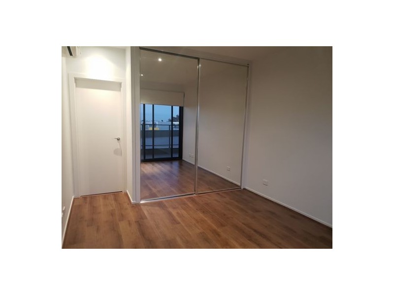 206/388 Keilor road, Niddrie VIC 3042