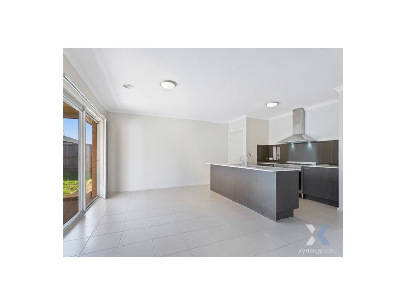 4 Sound Way, Point Cook VIC 3030