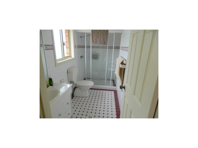 2/142 prince edward avenue, Culburra Beach NSW 2540