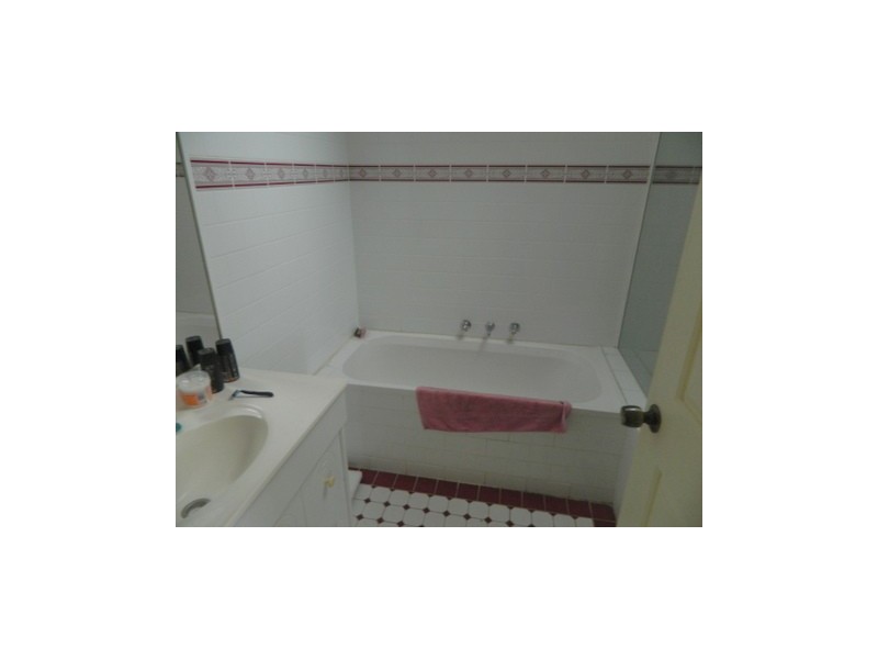 2/142 prince edward avenue, Culburra Beach NSW 2540