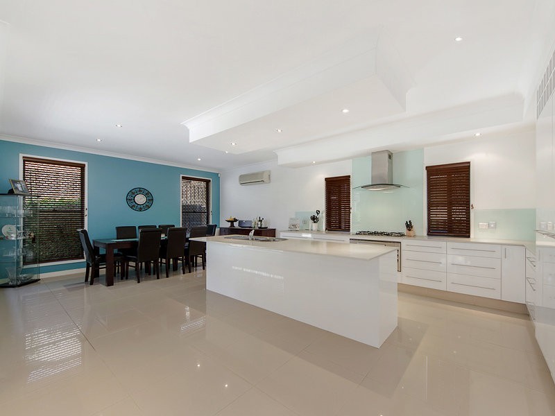 34 Bayswater Avenue, Varsity Lakes QLD 4227