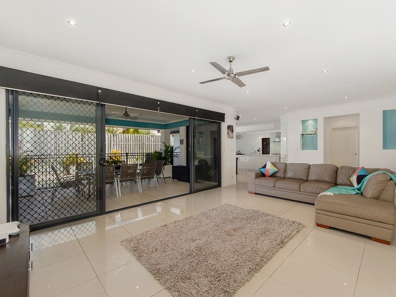 34 Bayswater Avenue, Varsity Lakes QLD 4227