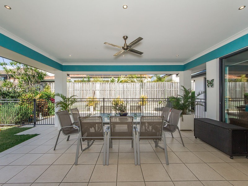 34 Bayswater Avenue, Varsity Lakes QLD 4227