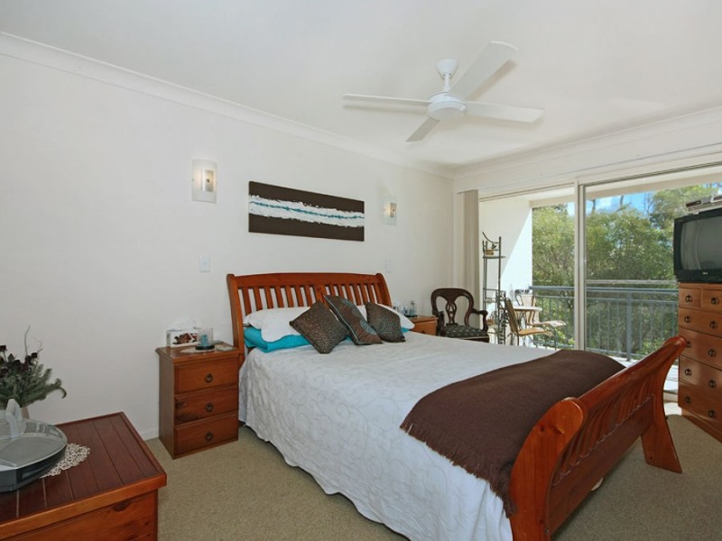 4/13 Ranier Crescent, Varsity Lakes QLD 4227