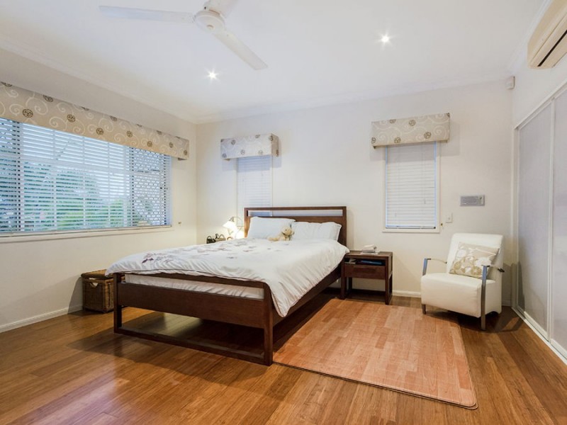 11 Malvern Place, Robina QLD 4226