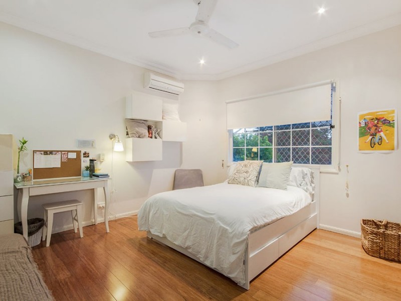 11 Malvern Place, Robina QLD 4226