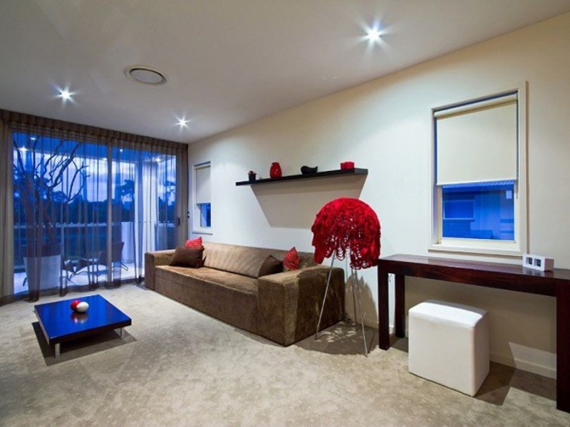 15 Port Peyra Crescent, Varsity Lakes QLD 4227