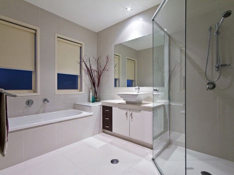 15 Port Peyra Crescent, Varsity Lakes QLD 4227