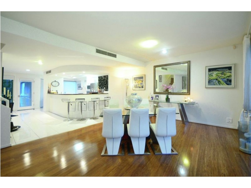 1117 Spring Terrace, Royal Pines Resort, Benowa QLD 4217