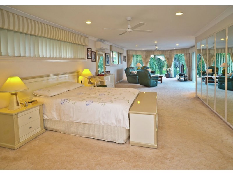 93 Newport Drive, Robina QLD 4226