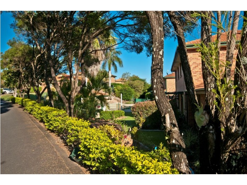 19 38 murev way, Carrara QLD 4211