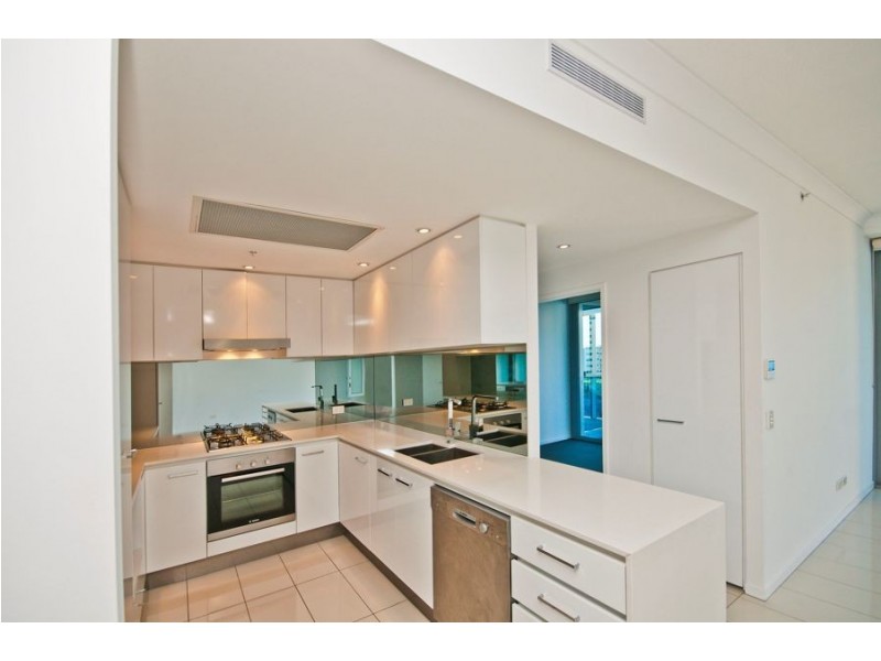 918/ 19 Imperial Parade, Labrador QLD 4215