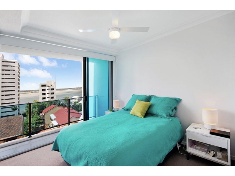 606 20 Labrador St, Labrador QLD 4215