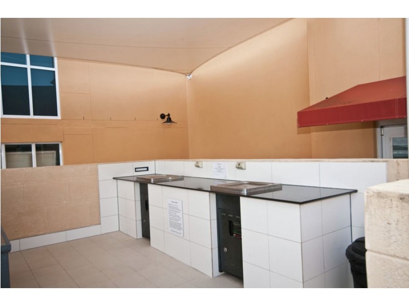 1035/ 3029 The Boulevard, Carrara QLD 4211