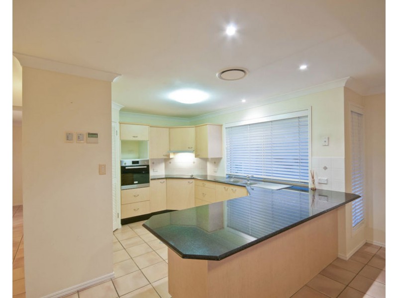 11 Julatten Drive, Robina QLD 4226
