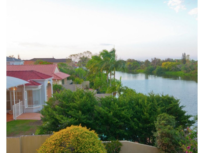 11 Julatten Drive, Robina QLD 4226