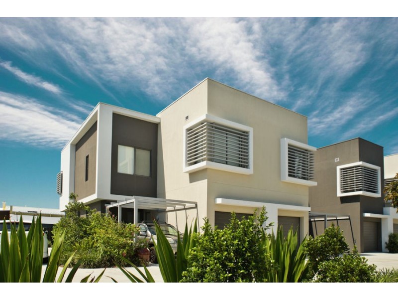 16/6-8 South Bay Drive, Varsity Lakes QLD 4227